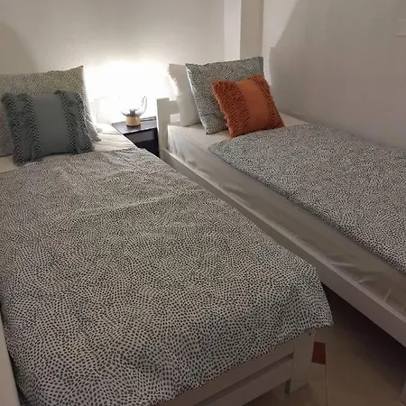 Apartment Hana *